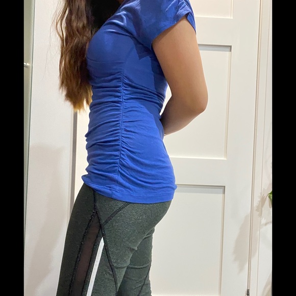 Blue wrap top - Picture 2 of 4